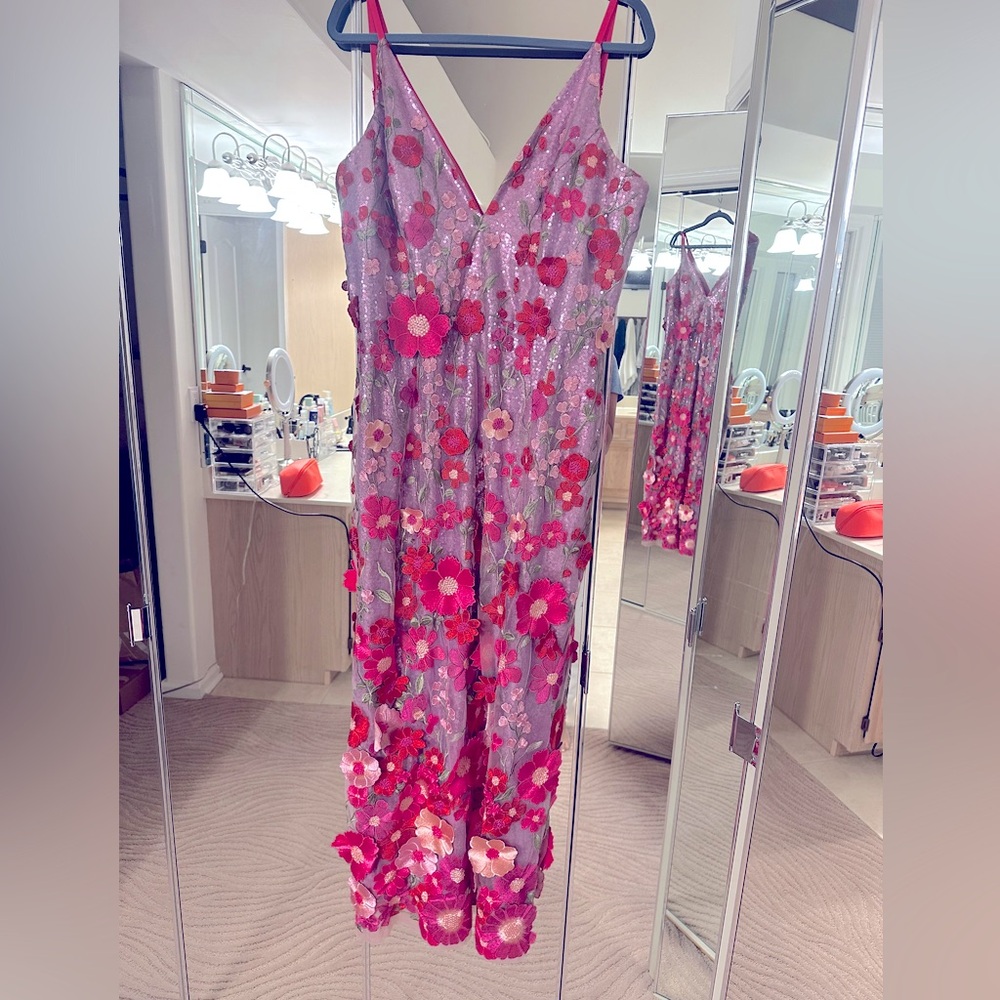 Helsi gown Size XL
